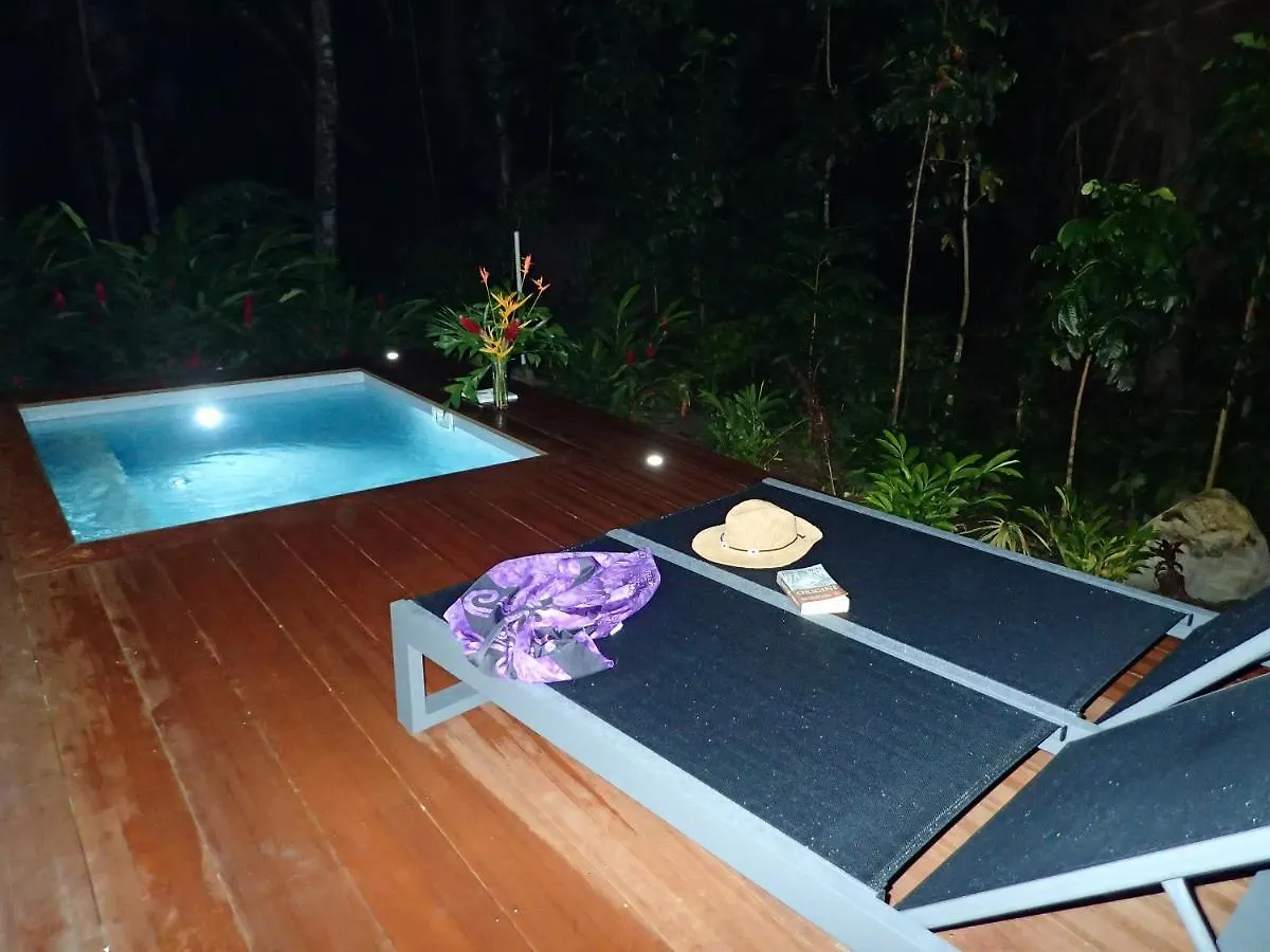 Caraibes Cottages Jellyfish Piscine Privee A 900M De La Plage De Grande Anse Deshaies Dom wakacyjny